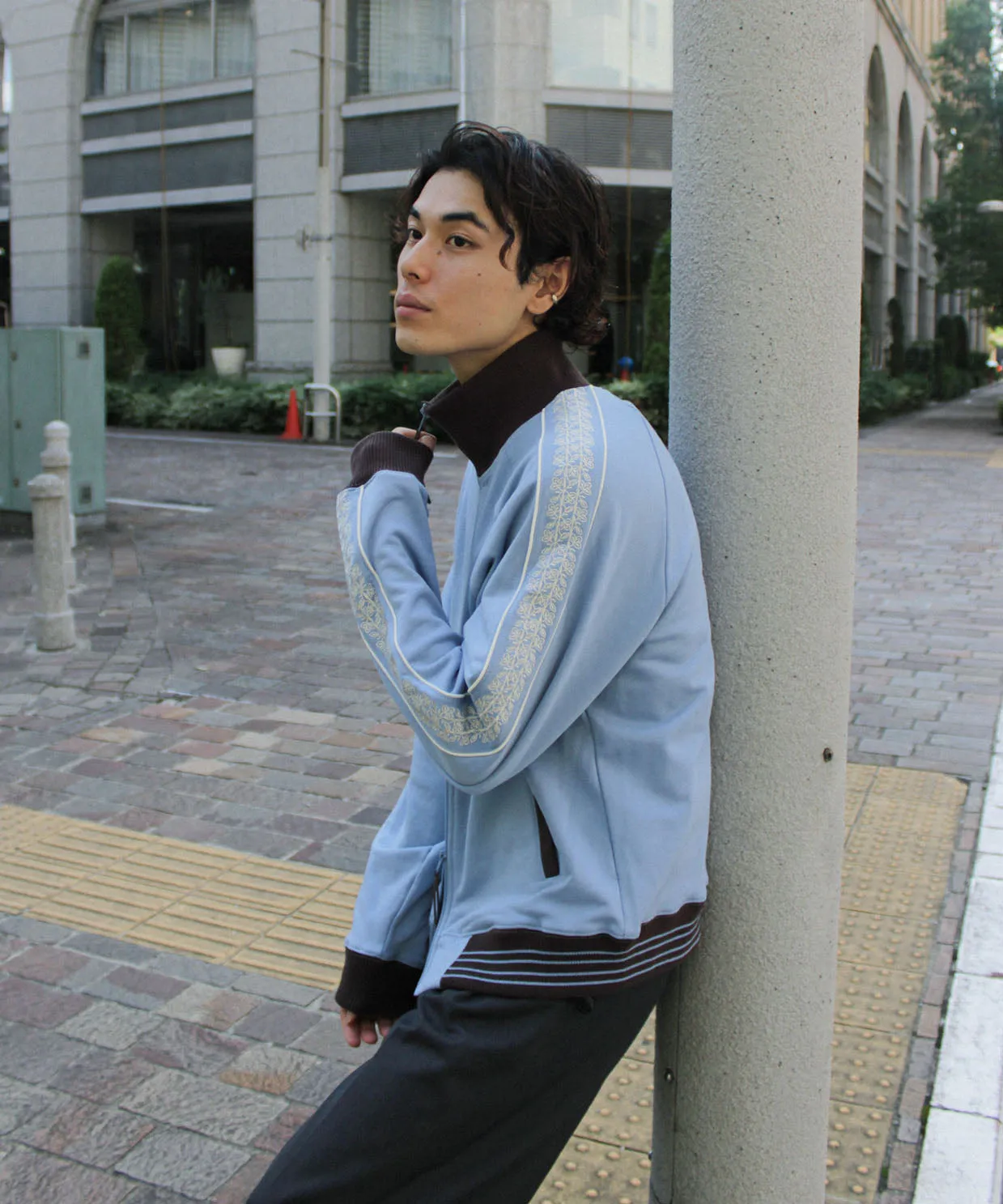 flower embroidery line track jacket